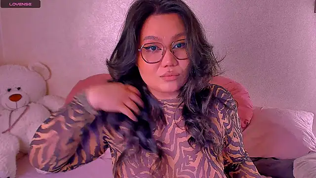 KellyOldridge online show from 15, 9, 2025