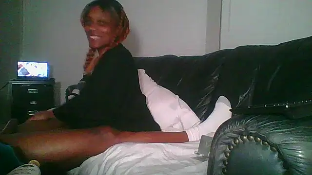 Snapshot of JazziEezyLdy chatting on 31, 3, 2026 JazziEezyLdy online show from 31, 3, 2026