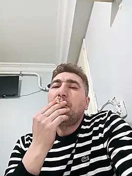 mert0359 online show from 5, 2, 2026