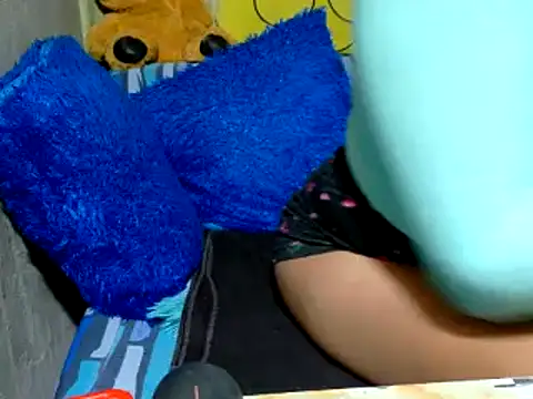 xxloveheart online show from 13, 3, 2026