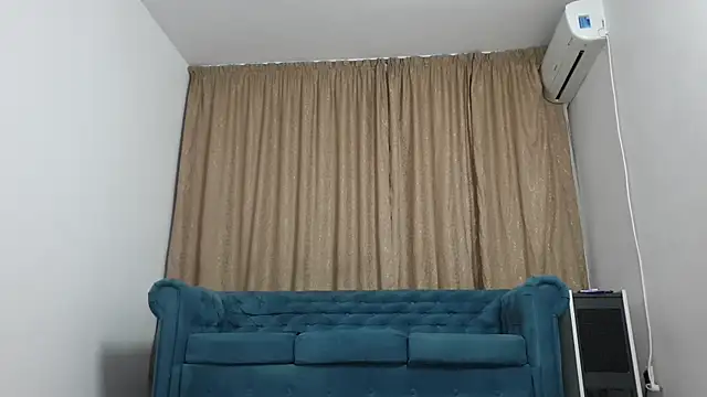 BLOND GOD online show from 28, 5, 2026