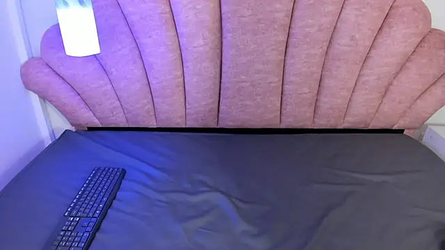 amila hagda online show from 5, 10, 2025