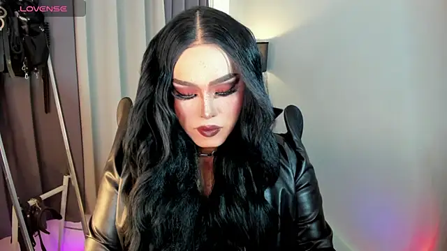 MagnaCumLoader17 online show from 9, 9, 2025