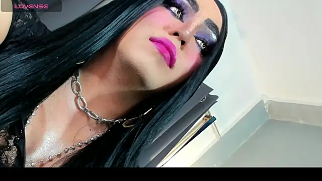 MagnaCumLoader17 online show from 5, 10, 2025