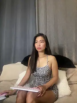 EmmaSean online show from 8, 5, 2026
