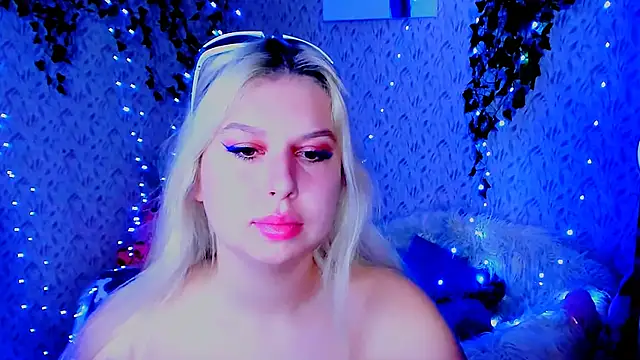 ChloeRicc online show from 10, 11, 2025