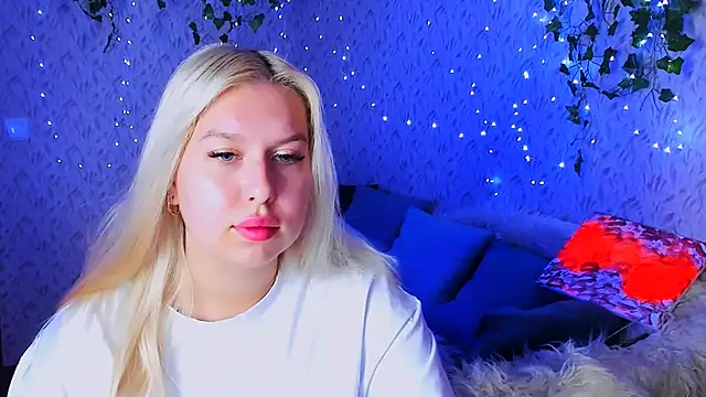 ChloeRicc online show from 9, 10, 2025