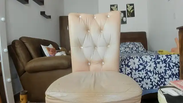 Bryony Sullyvan online show from 13, 2, 2025