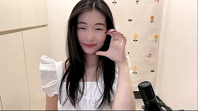 Rosalind xixi online show from 11, 10, 2025