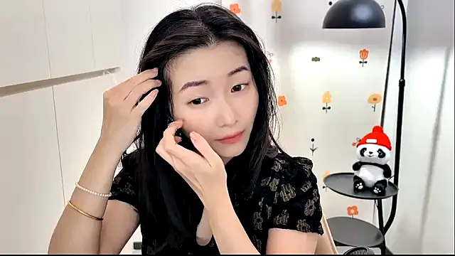 Rosalind xixi online show from 1, 12, 2025