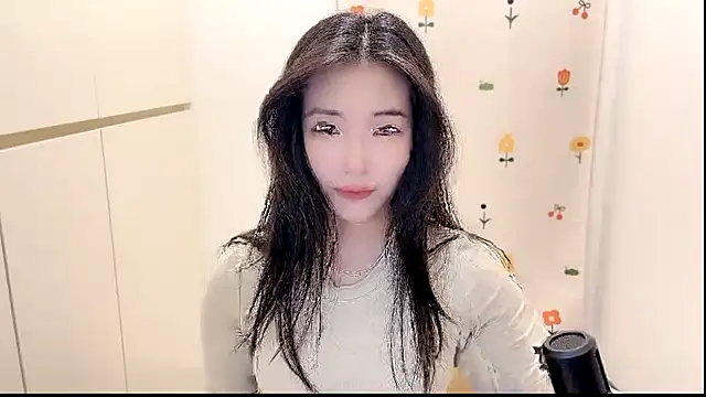 Rosalind xixi online show from 23, 10, 2025