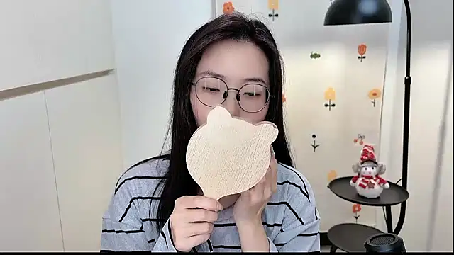 Rosalind xixi online show from 17, 12, 2025