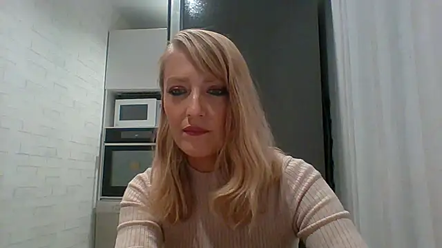 Snapshot of Vexxaa chatting on 26, 9, 2025 Vexxaa online show from 26, 9, 2025