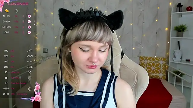 Tori Cutie online show from 8, 3, 2026