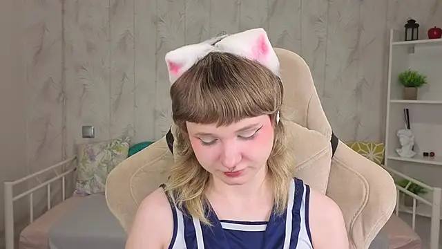 Tori Cutie online show from 19, 5, 2026