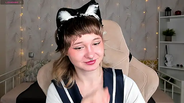 Tori Cutie online show from 21, 4, 2026