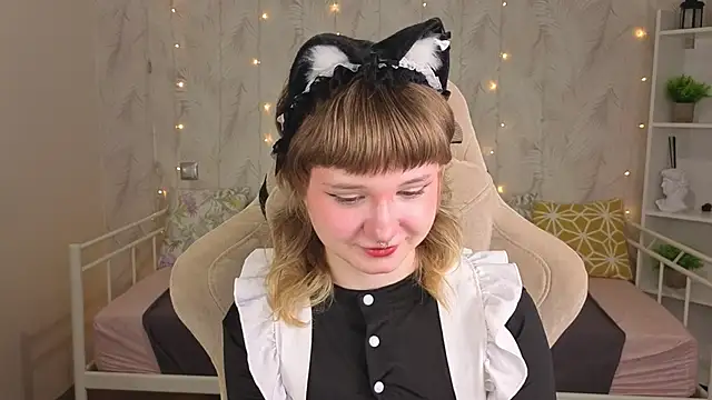 Tori Cutie online show from 5, 6, 2026