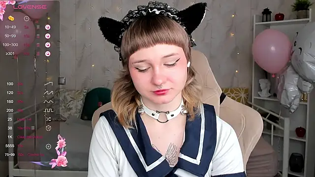 Tori Cutie online show from 9, 4, 2026