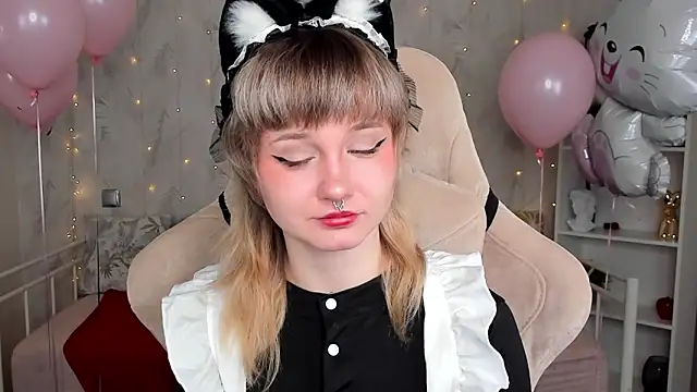 Tori Cutie online show from 3, 4, 2026