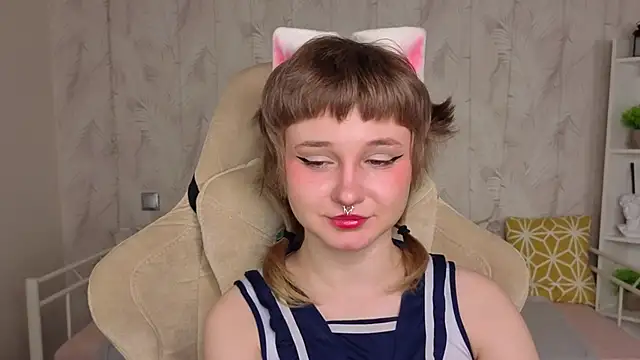 Tori Cutie online show from 29, 4, 2026