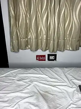 Cute-Samayra online show from 14, 12, 2025