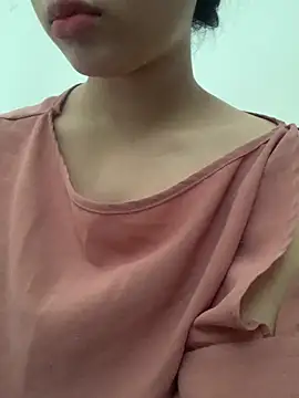 Nguyenha11 online show from 15, 9, 2025