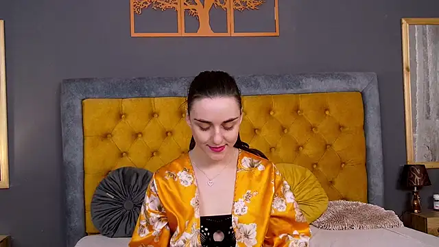 Jessica White  online show from 14, 1, 2026