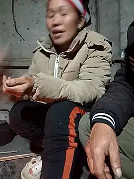 TinTin321 online show from 10, 2, 2026