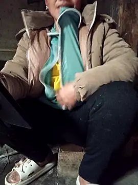 TinTin321 online show from 3, 2, 2026