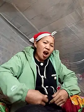 TinTin321 online show from 3, 11, 2025