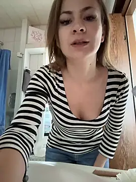 Snapshot of IsabellaEtha chatting on 24, 9, 2025 IsabellaEtha online show from 24, 9, 2025