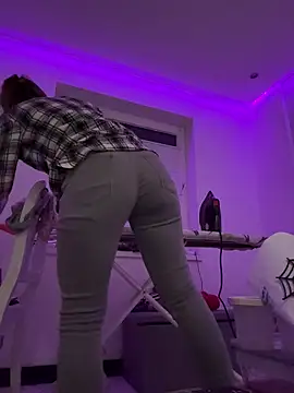 Snapshot of IsabellaEtha chatting on 10, 10, 2025 IsabellaEtha online show from 10, 10, 2025