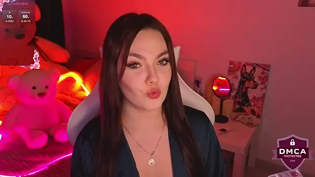 Snapshot of ApheliaDream_ chatting on 2, 12, 2025 ApheliaDream online show from 2, 12, 2025