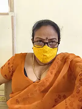 Snapshot of heera-rani chatting on 19, 6, 2026 heera-rani online show from 19, 6, 2026