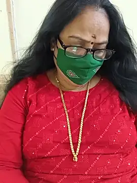 Snapshot of heera-rani chatting on 17, 7, 2026 heera-rani online show from 17, 7, 2026