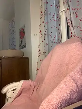 boakiss07 online show from 2, 10, 2025