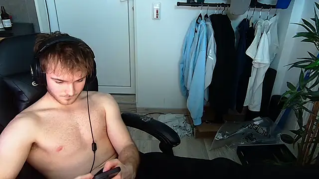 Snapshot of Rudi2007Eye chatting on 25, 2, 2026 Rudi2007Eye online show from 25, 2, 2026