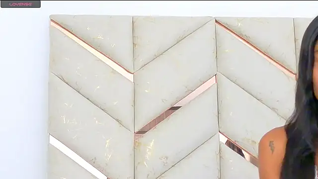 AlanaDoll online show from 7, 11, 2025