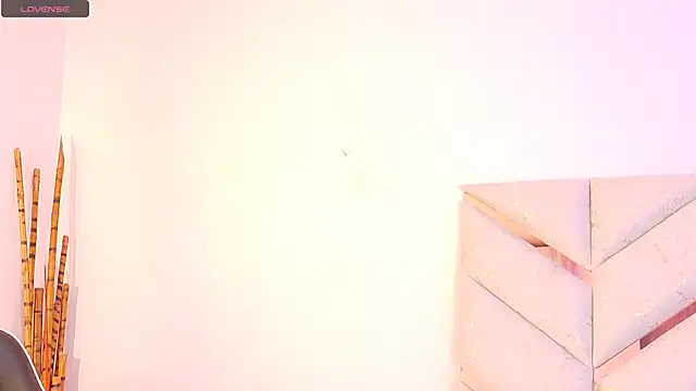 AlanaDoll online show from 1, 3, 2026