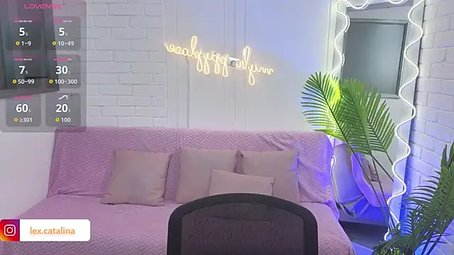 Lexy tay online show from 8, 10, 2025