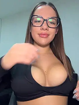AlessiaaRuso1 online show from 12, 6, 2026