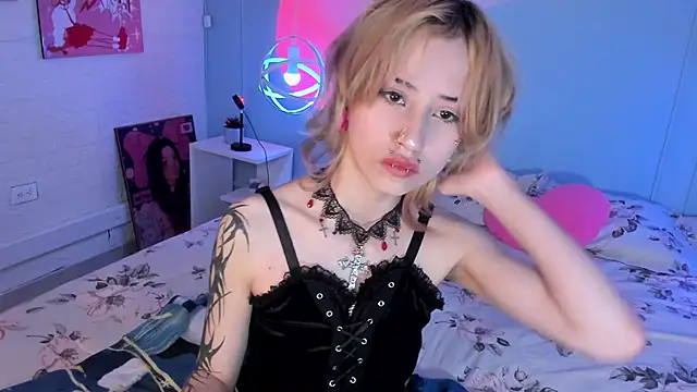 Hannahpage online show from 12, 10, 2025