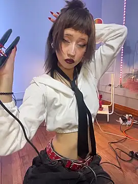 Hannahpage online show from 13, 2, 2026