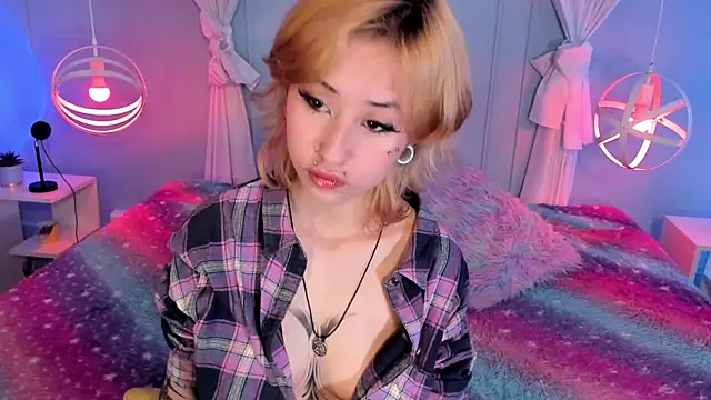 Hannahpage online show from 1, 10, 2025