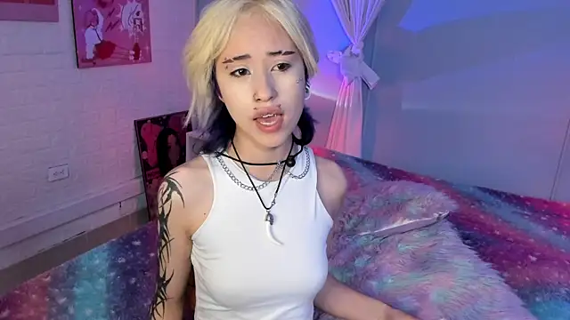 Hannahpage online show from 22, 10, 2025