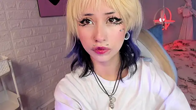 Hannahpage online show from 20, 11, 2025