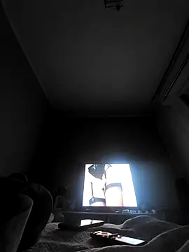 NegativeCleat4 online show from 24, 4, 2026