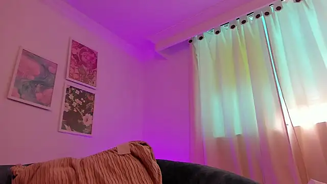 canelleGarces online show from 23, 2, 2026