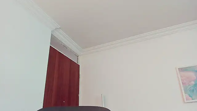 canelleGarces online show from 27, 3, 2026