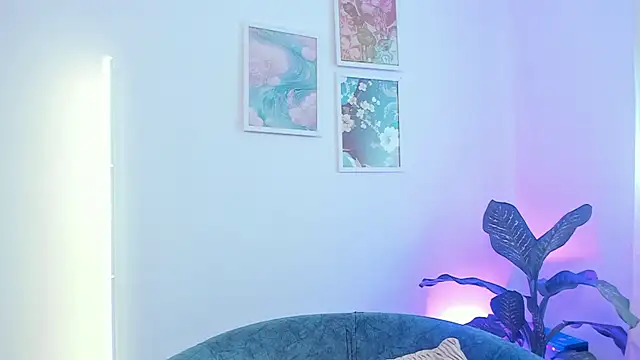 canelleGarces online show from 18, 2, 2026